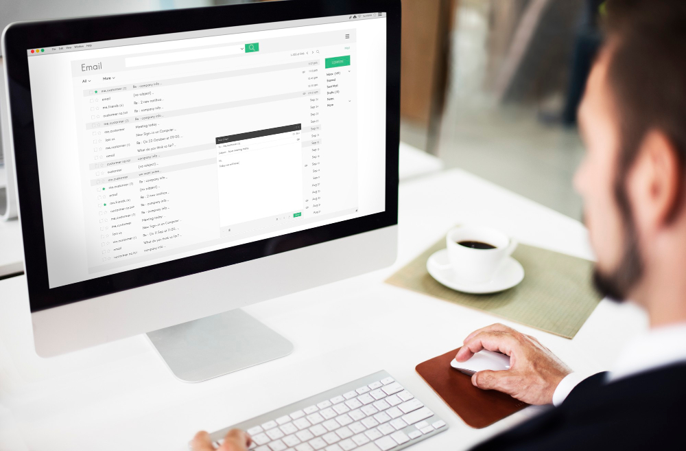 liste emails optilib